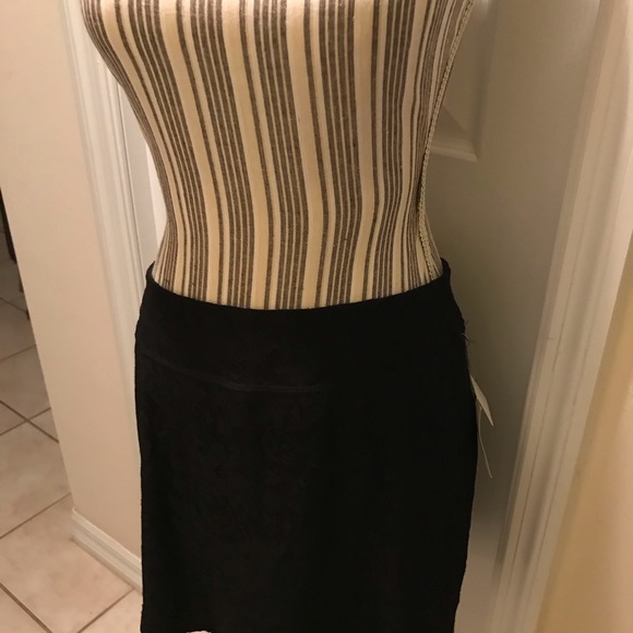 MAC & JAC Black lined Lacey mini Skirt size Lg NWT - Picture 6 of 12